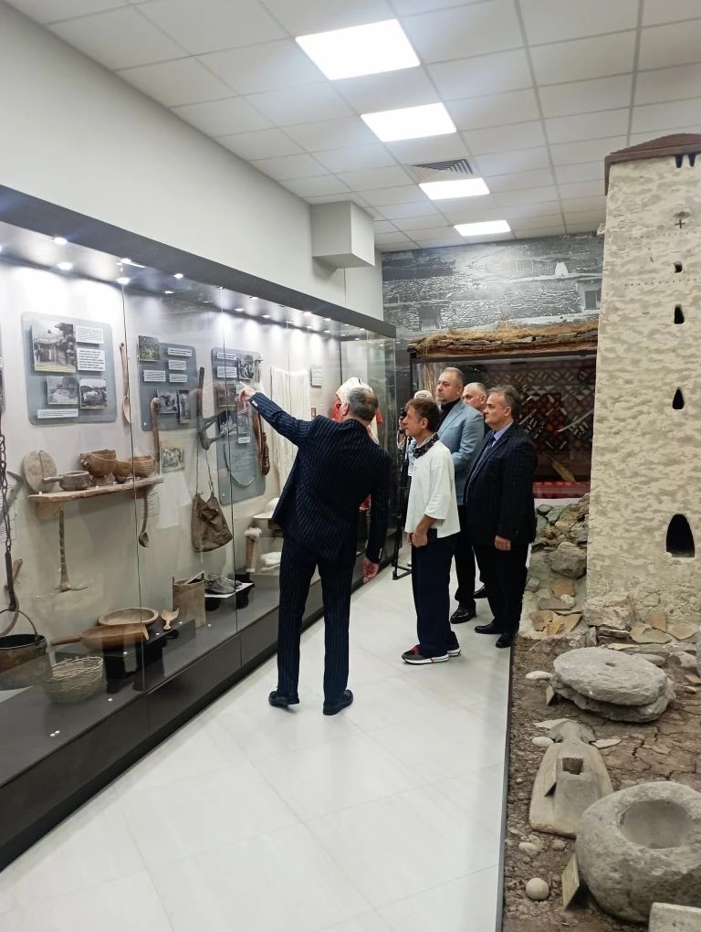 🎸 Творческая встреча с Валерием Дидюлей в Национальном музее КБР! 🎸