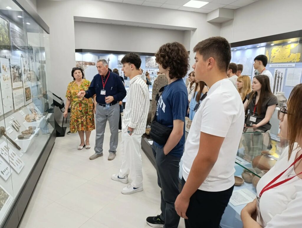 Культурно-просветительский лагерь для детей и молодёжи из зарубежья стартовал в Кабардино-Балкарской Республике!